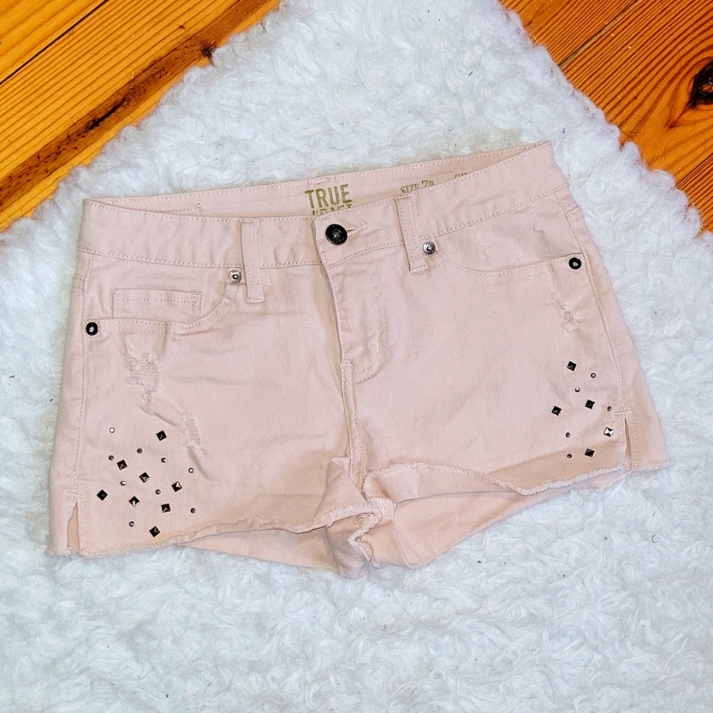 Light Pink Denim Shorts ✨️